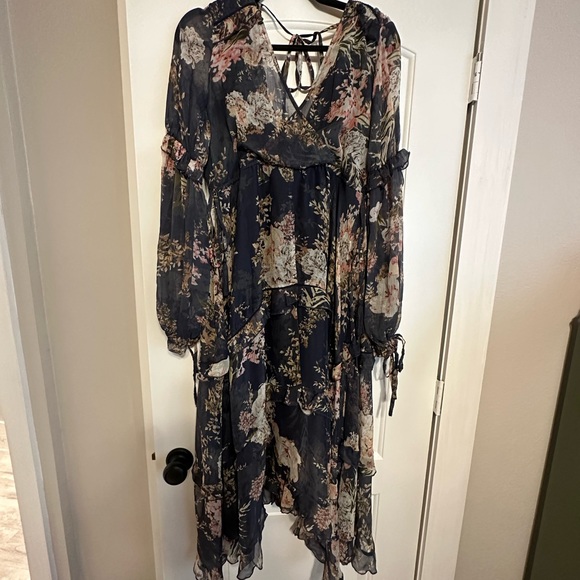 Asos navy floral dress - Picture 2 of 3